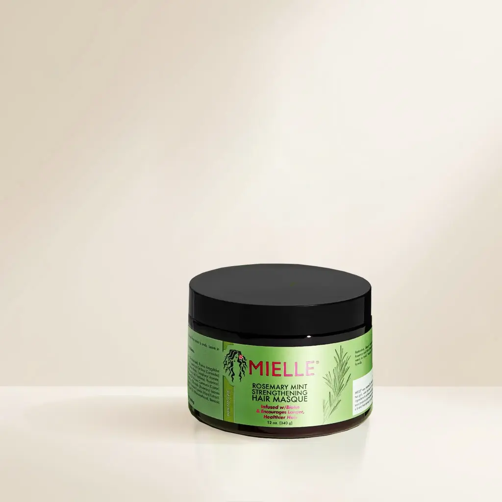 ماسک مو Mielle Rosemary Hair Mask یک درمان مغذی و آبرسان برای موهایی است