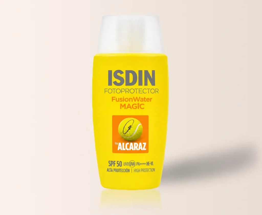 ضد آفتاب فیوژن واتر مجیک آلکاراز ایزدین با SPF 50، برای فعالیتهای ورزشی و زمان طولانی زیر آفتاب